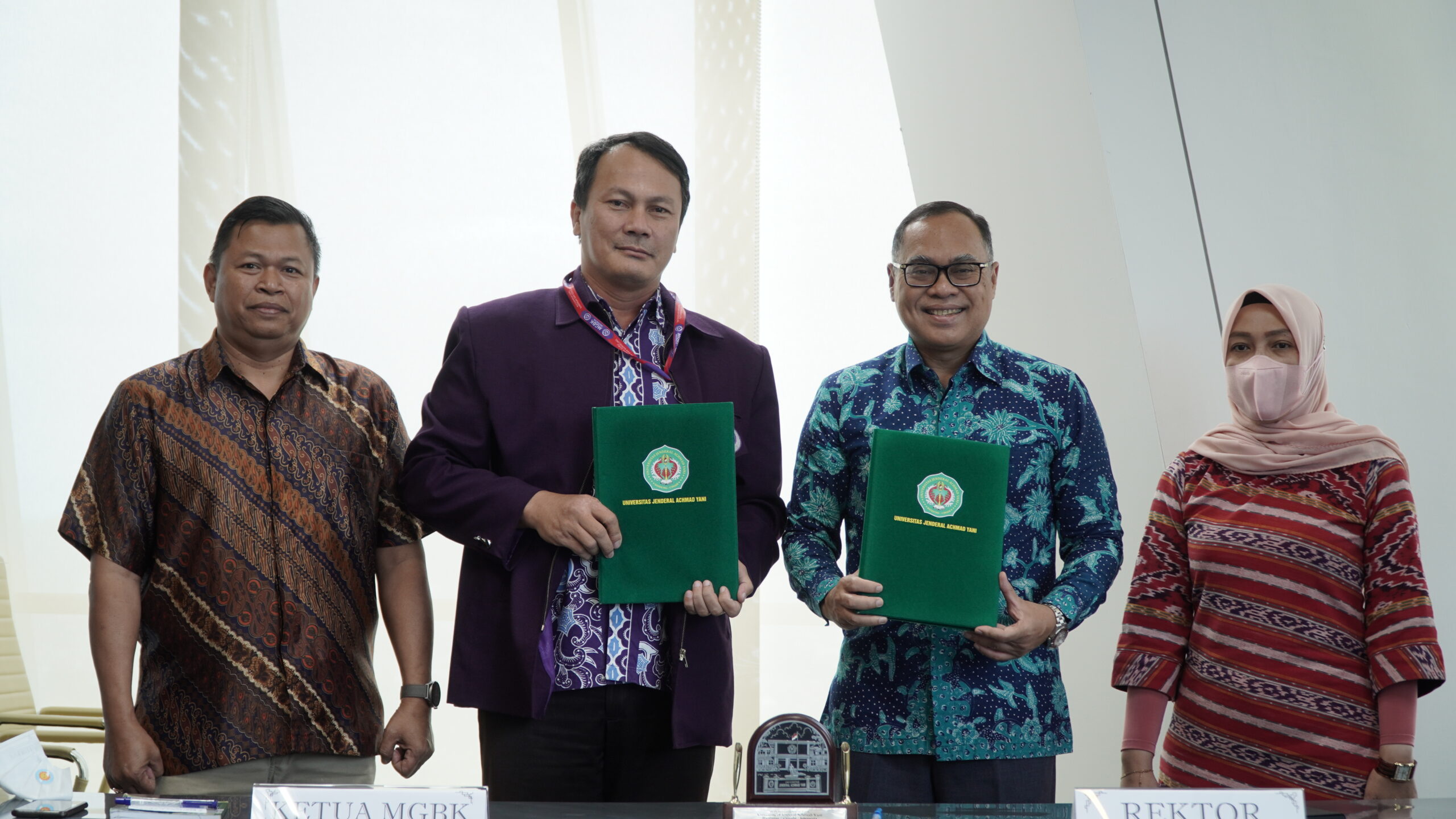 Universitas Jenderal Achmad Yani Jalin Kerjasama Dengan Mgbk Indonesia